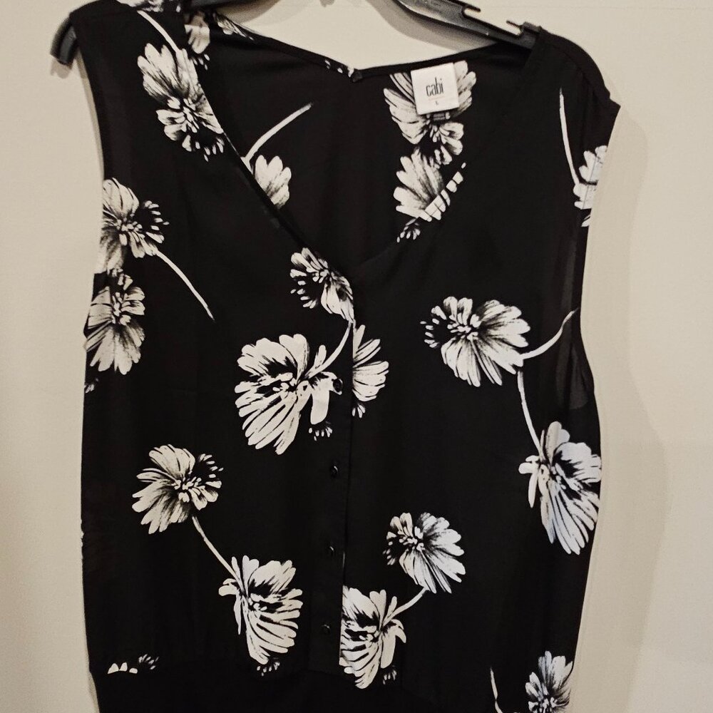 CAbi Style #4354  -  Knitwit Top  - Size L
